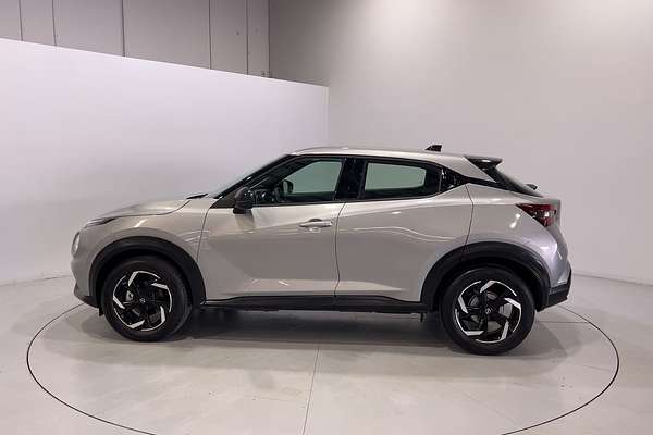 2023 Nissan JUKE ST F16
