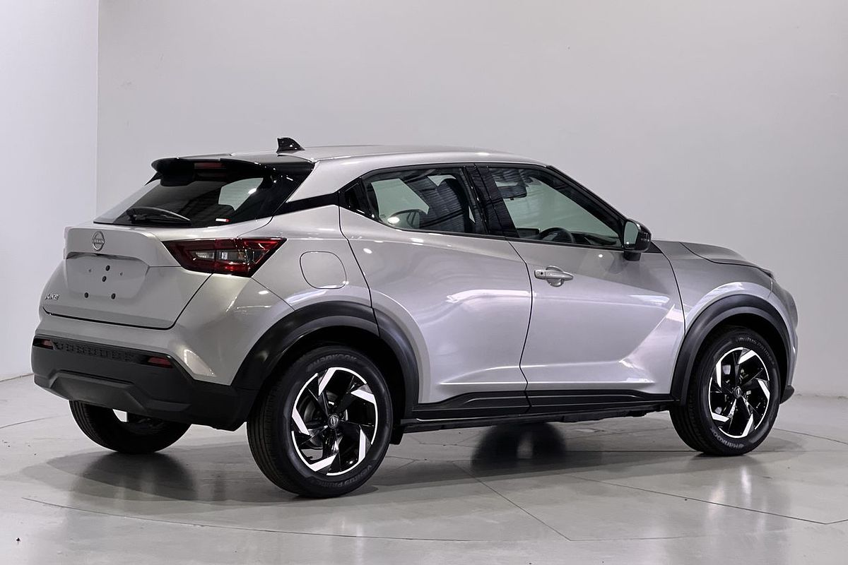 2023 Nissan JUKE ST F16
