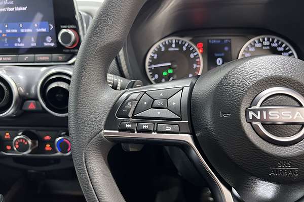 2023 Nissan JUKE ST F16