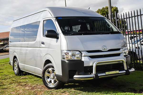 2017 Toyota Hiace Commuter TRH223R