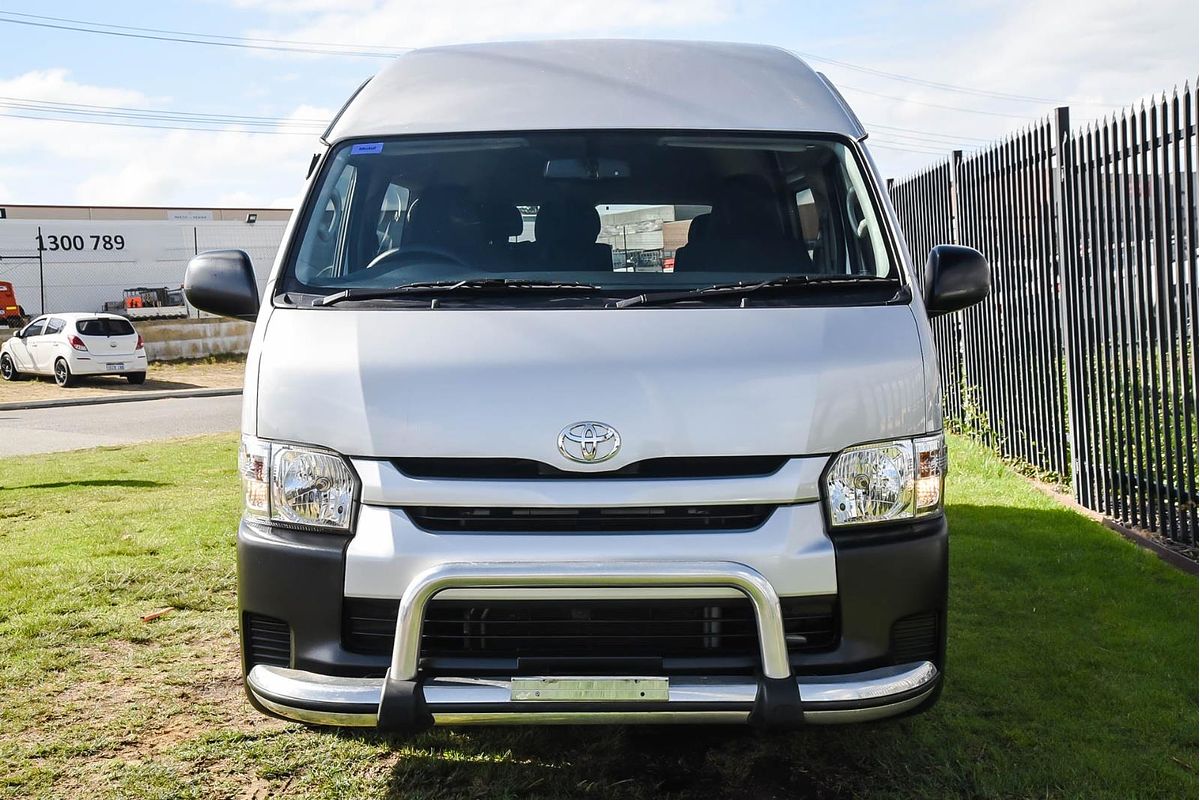 2017 Toyota Hiace Commuter TRH223R