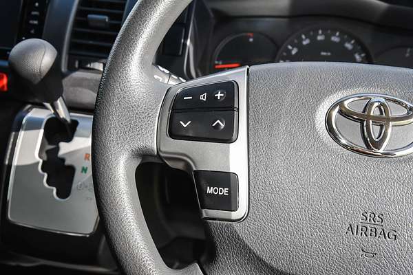 2017 Toyota Hiace Commuter TRH223R