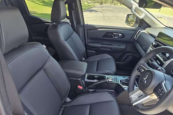 2024 Mitsubishi Triton GLS MV 4X4