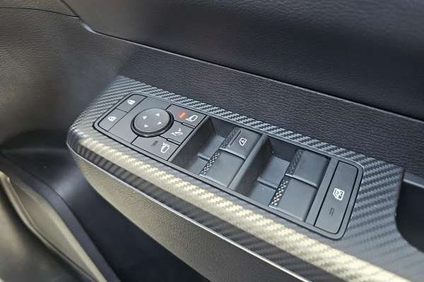 2024 Mitsubishi Triton GLS MV 4X4
