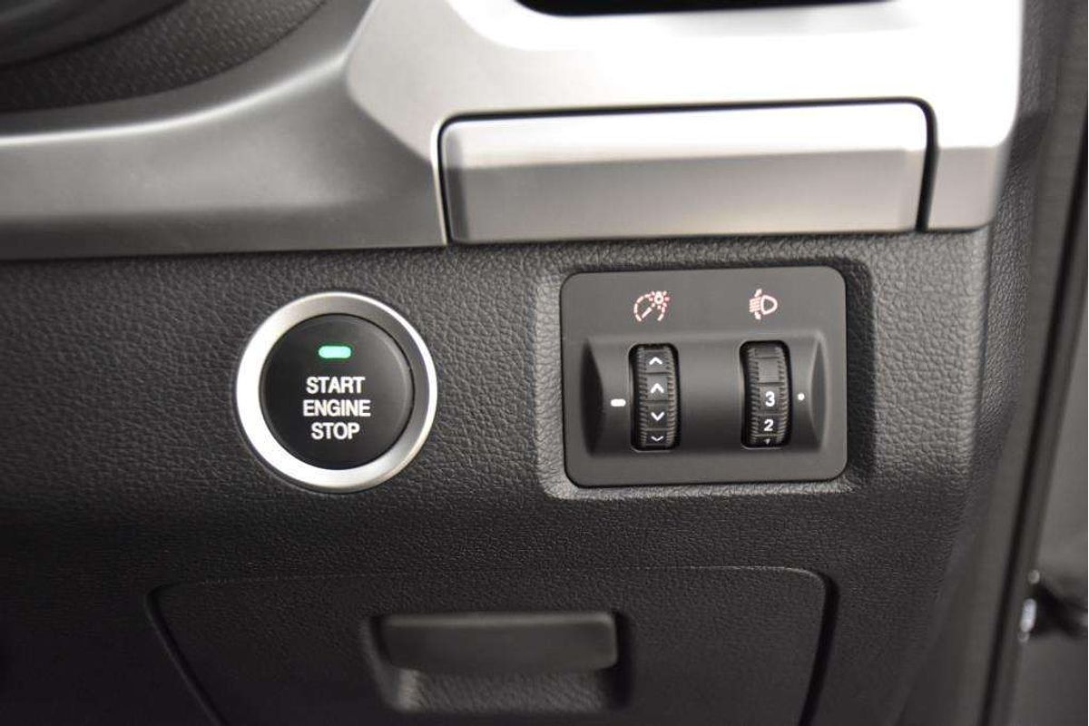 2024 LDV T60 Max LUXE SK8C 4X4