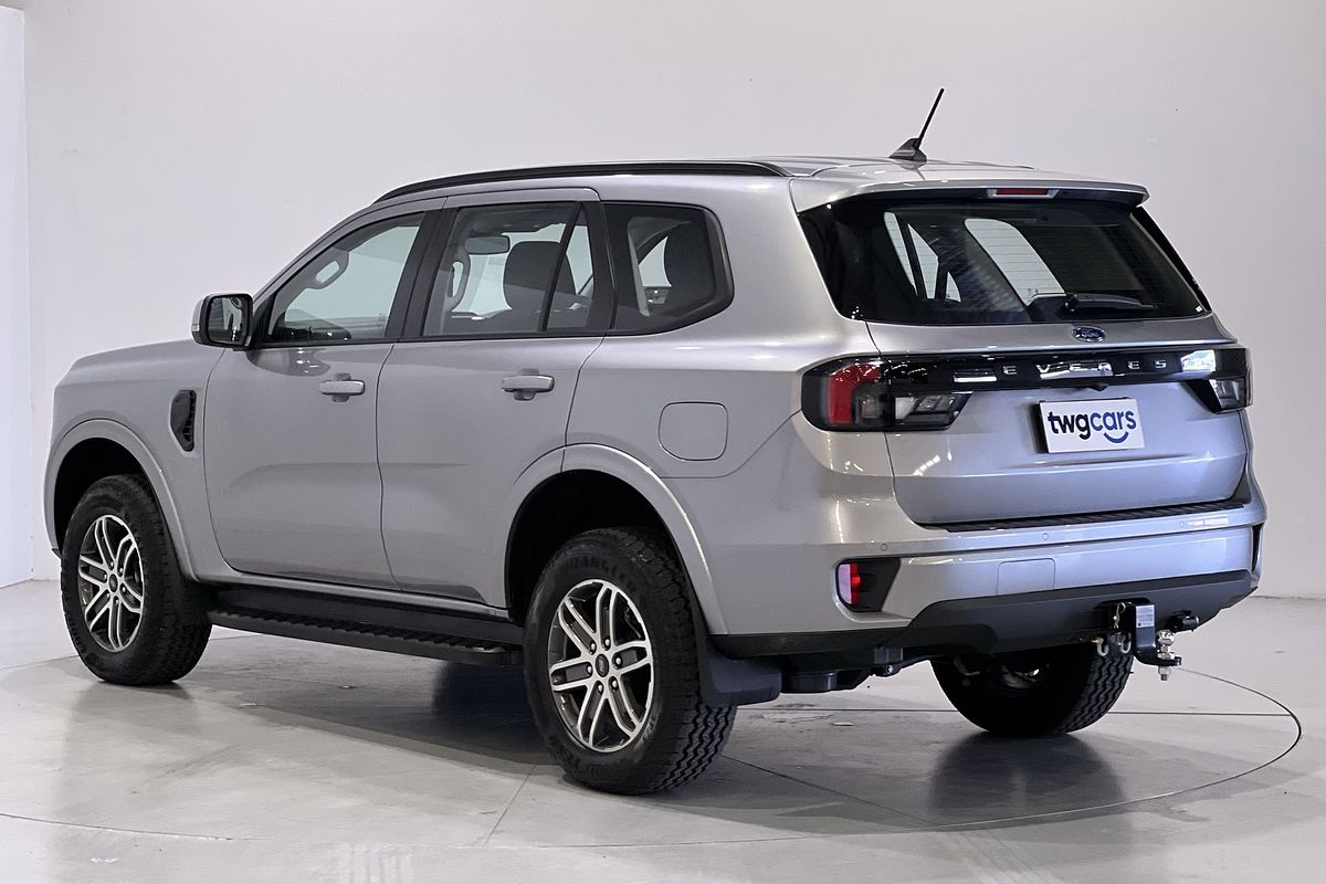 2024 Ford Everest Ambiente