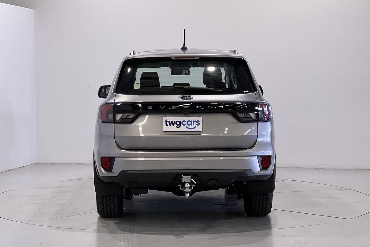2024 Ford Everest Ambiente
