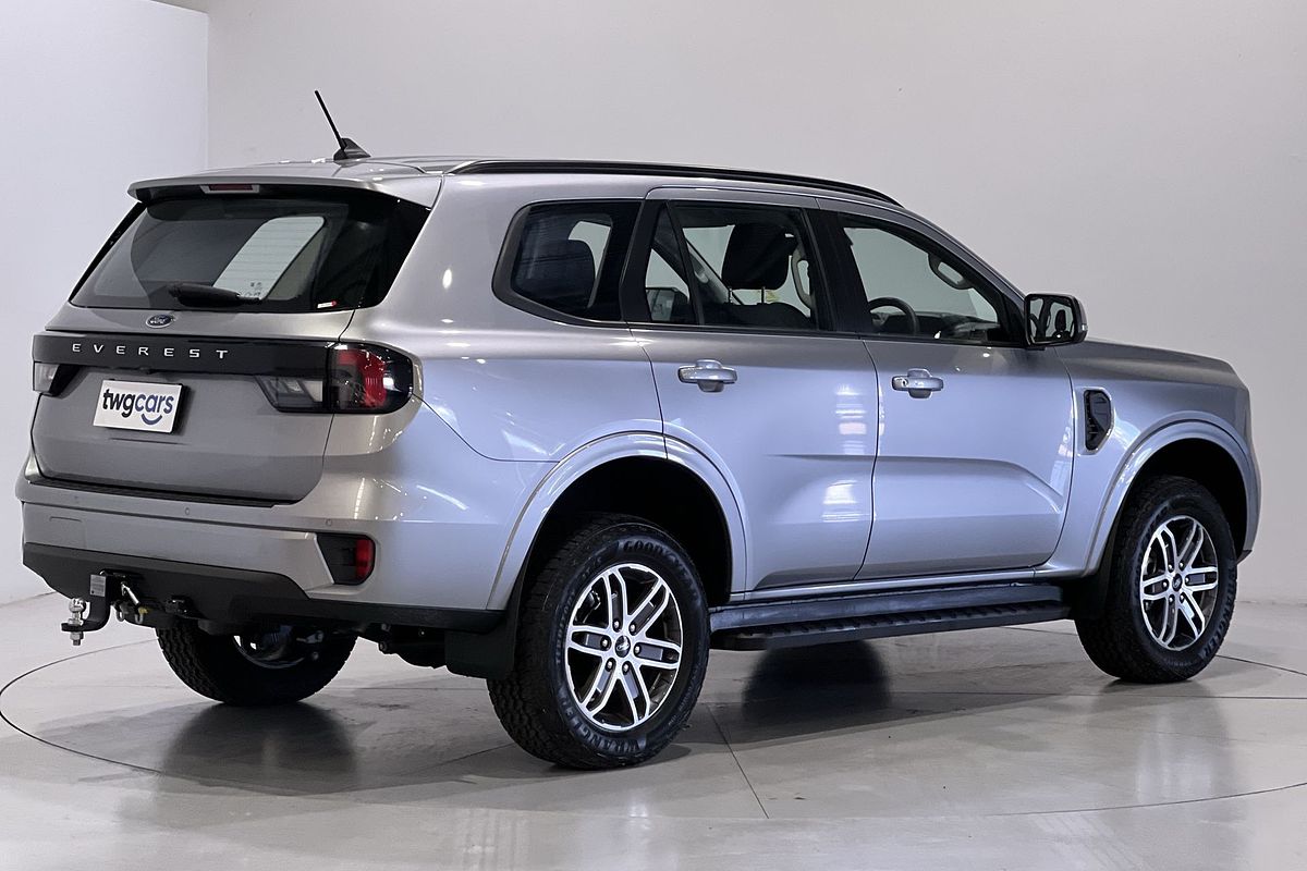 2024 Ford Everest Ambiente