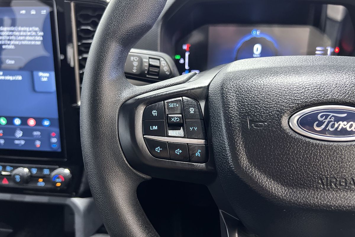 2024 Ford Everest Ambiente
