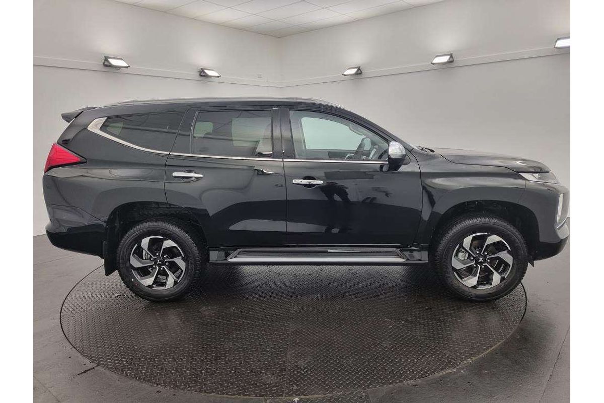 2024 Mitsubishi Pajero Sport GLS QG