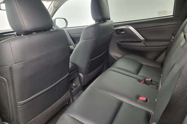 2024 Mitsubishi Pajero Sport GLS QG