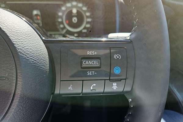 2025 Nissan QASHQAI N-DESIGN e-POWER J12