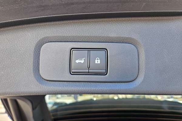2025 Nissan QASHQAI N-DESIGN e-POWER J12