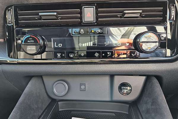 2025 Nissan QASHQAI N-DESIGN e-POWER J12