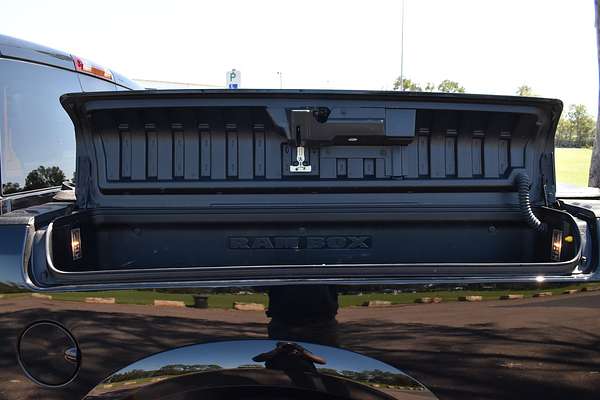 2020 RAM 1500 Laramie RamBox DS 4X4 SWB