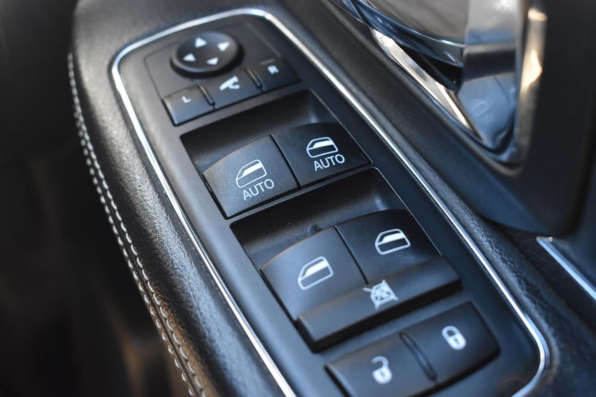 2020 RAM 1500 Laramie RamBox DS 4X4 SWB