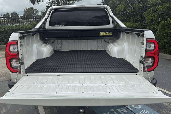2020 Toyota Hilux SR5 GUN126R 4X4