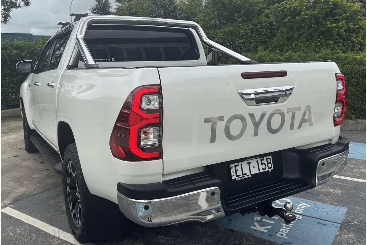 2020 Toyota Hilux SR5 GUN126R 4X4