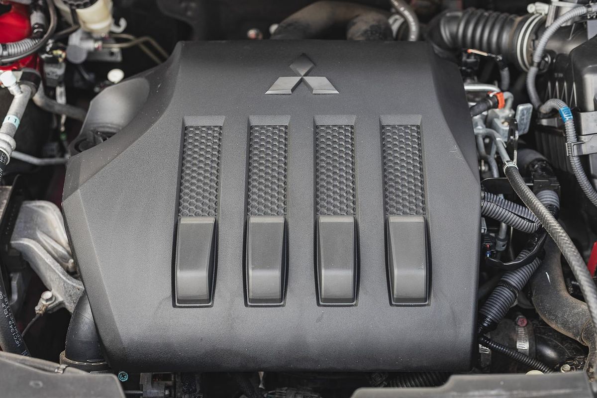 2019 Mitsubishi Eclipse Cross Exceed YA
