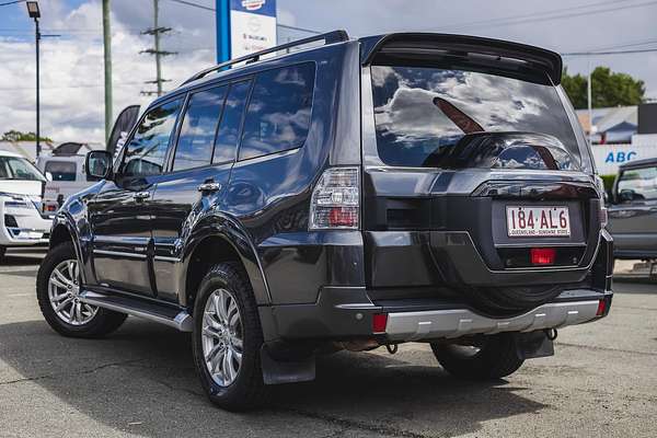2020 Mitsubishi Pajero Exceed NX