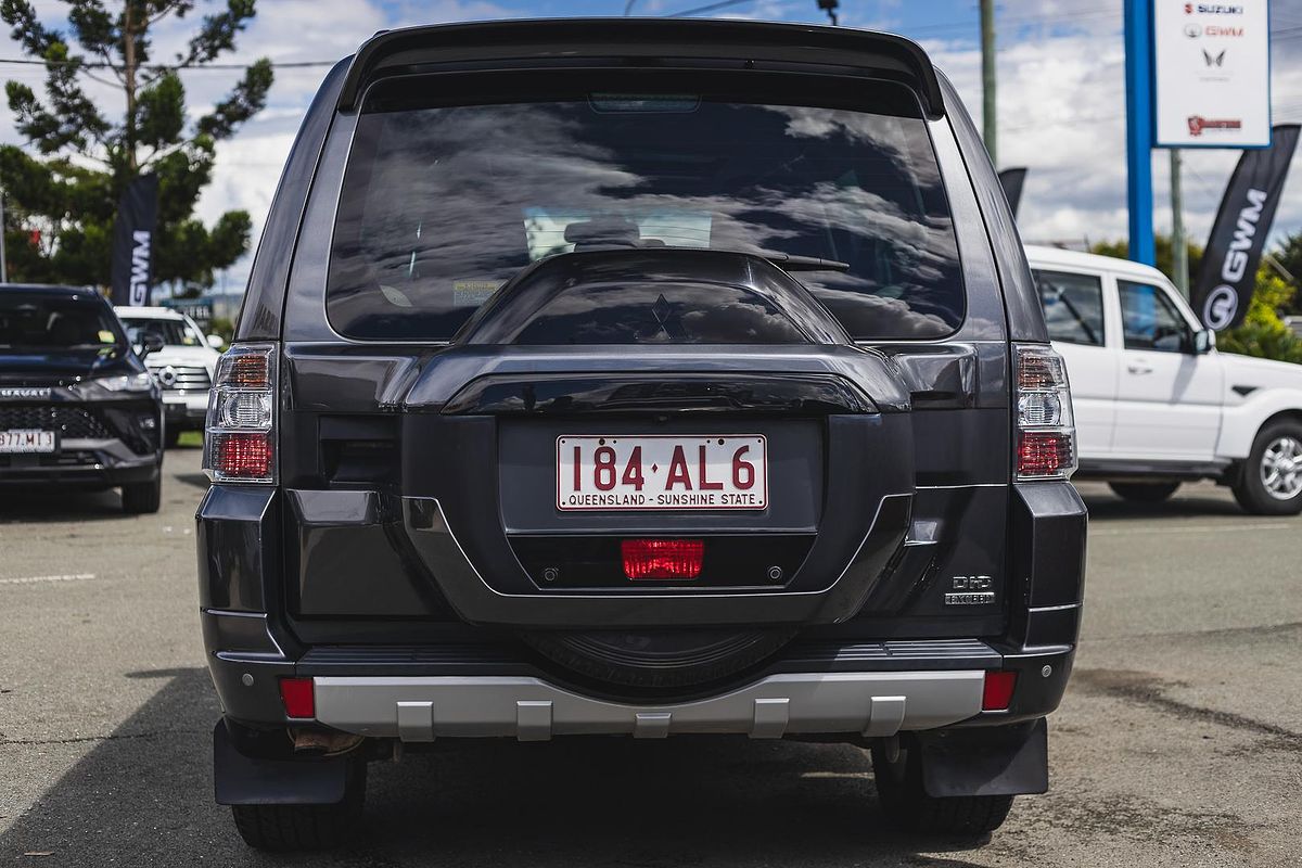2020 Mitsubishi Pajero Exceed NX