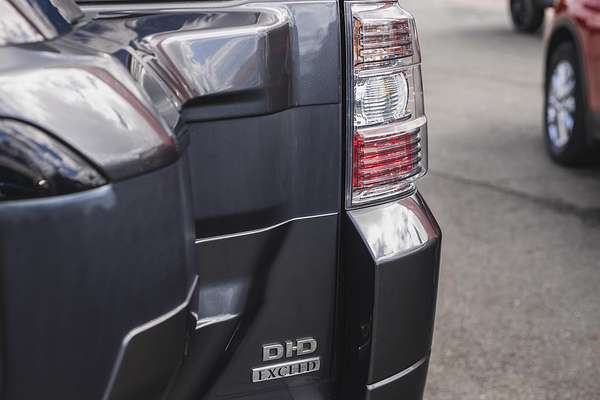 2020 Mitsubishi Pajero Exceed NX