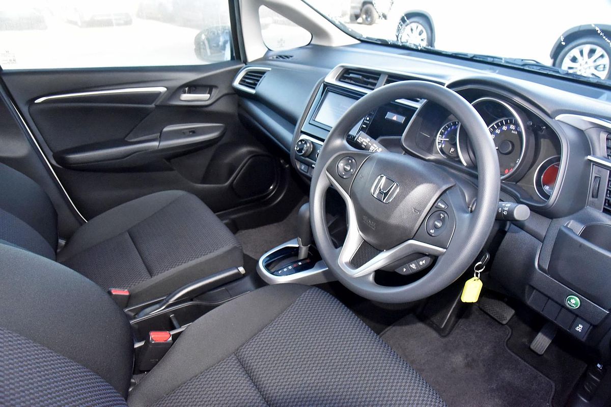 2017 Honda Jazz VTi GF