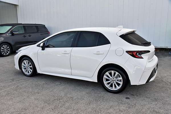 2022 Toyota Corolla Ascent Sport Hybrid ZWE219R