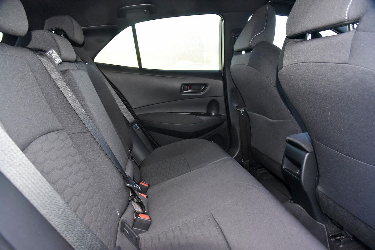 2022 Toyota Corolla Ascent Sport Hybrid ZWE219R