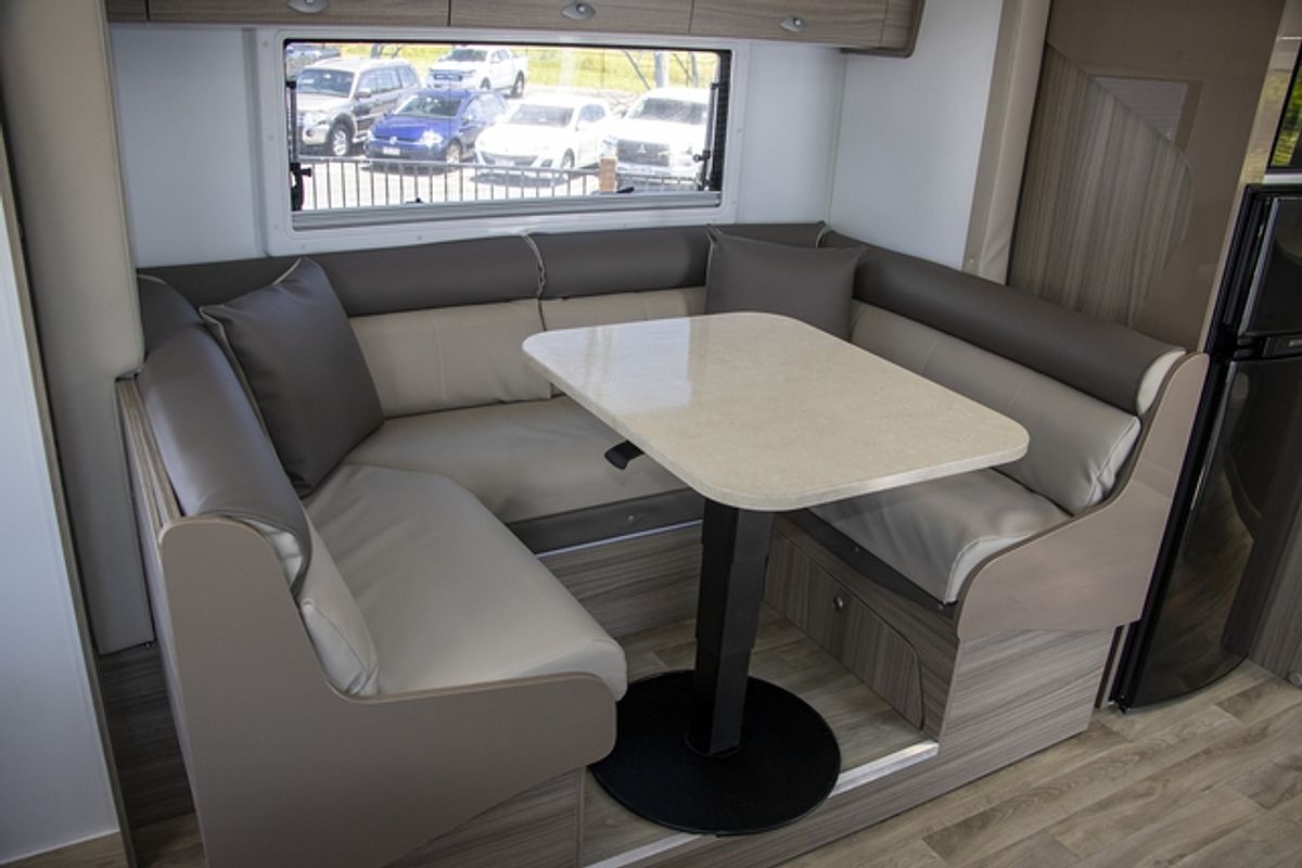 2023 Avan ASPIRE Caravan * 587-4 TA
