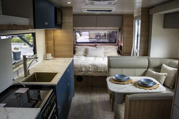 2025 Jayco SILVERLINE CARAVAN 22.68-5.SL-MY25