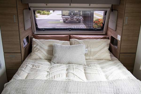 2025 Jayco SILVERLINE CARAVAN 22.68-5.SL-MY25