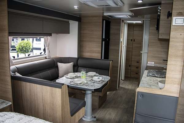 2025 Jayco SILVERLINE CARAVAN 25.78-6.OB.SL-MY24