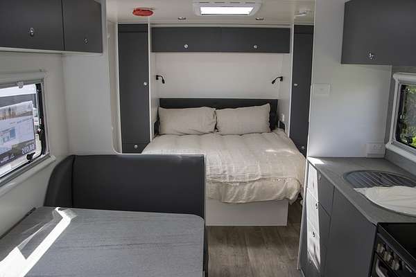 2024 Jayco STARCRAFT CARAVAN 19.61-2.BP.SC-MY24