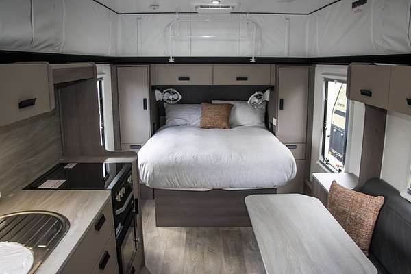 2025 Jayco ALL TERRAIN POPTOP 17.55-8.AT-MY24