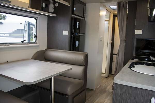 2019 Jayco JOURNEY CARAVAN 19.61-3.AT.19JY