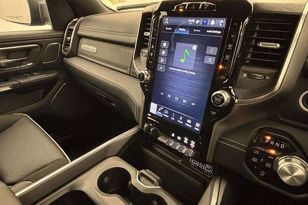 2024 RAM 1500 Laramie DT 4X4 SWB