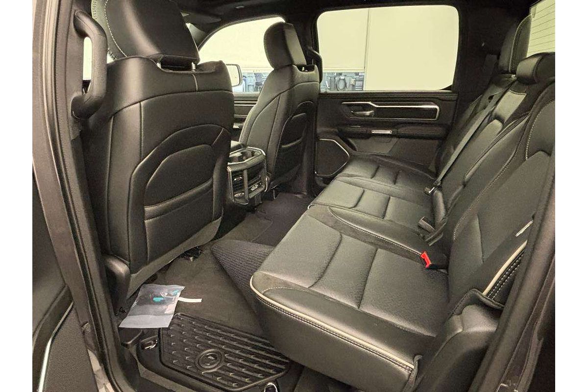 2024 RAM 1500 Laramie DT 4X4 SWB