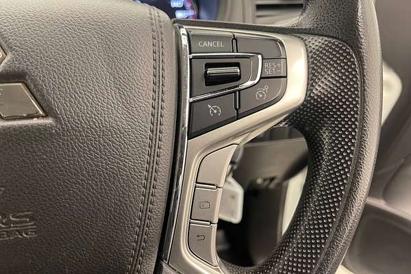 2020 Mitsubishi Triton GLX MR 4X4