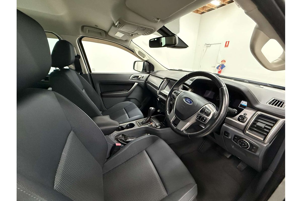 2017 Ford Everest Trend UA