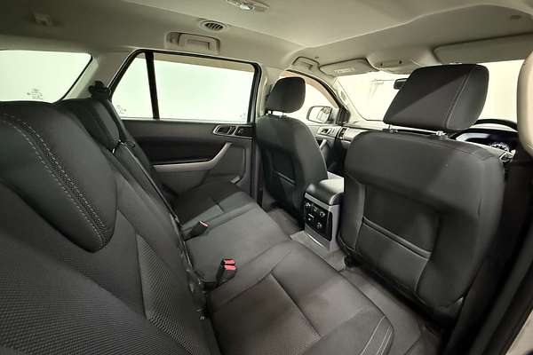 2017 Ford Everest Trend UA