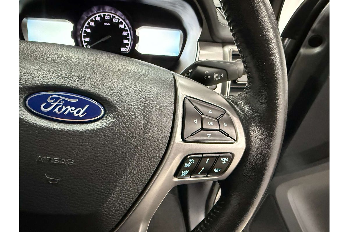 2017 Ford Everest Trend UA