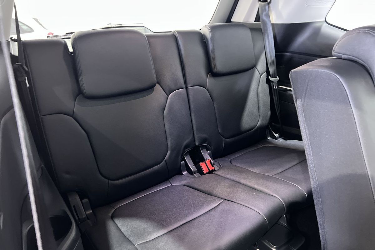 2024 Ford Everest Sport