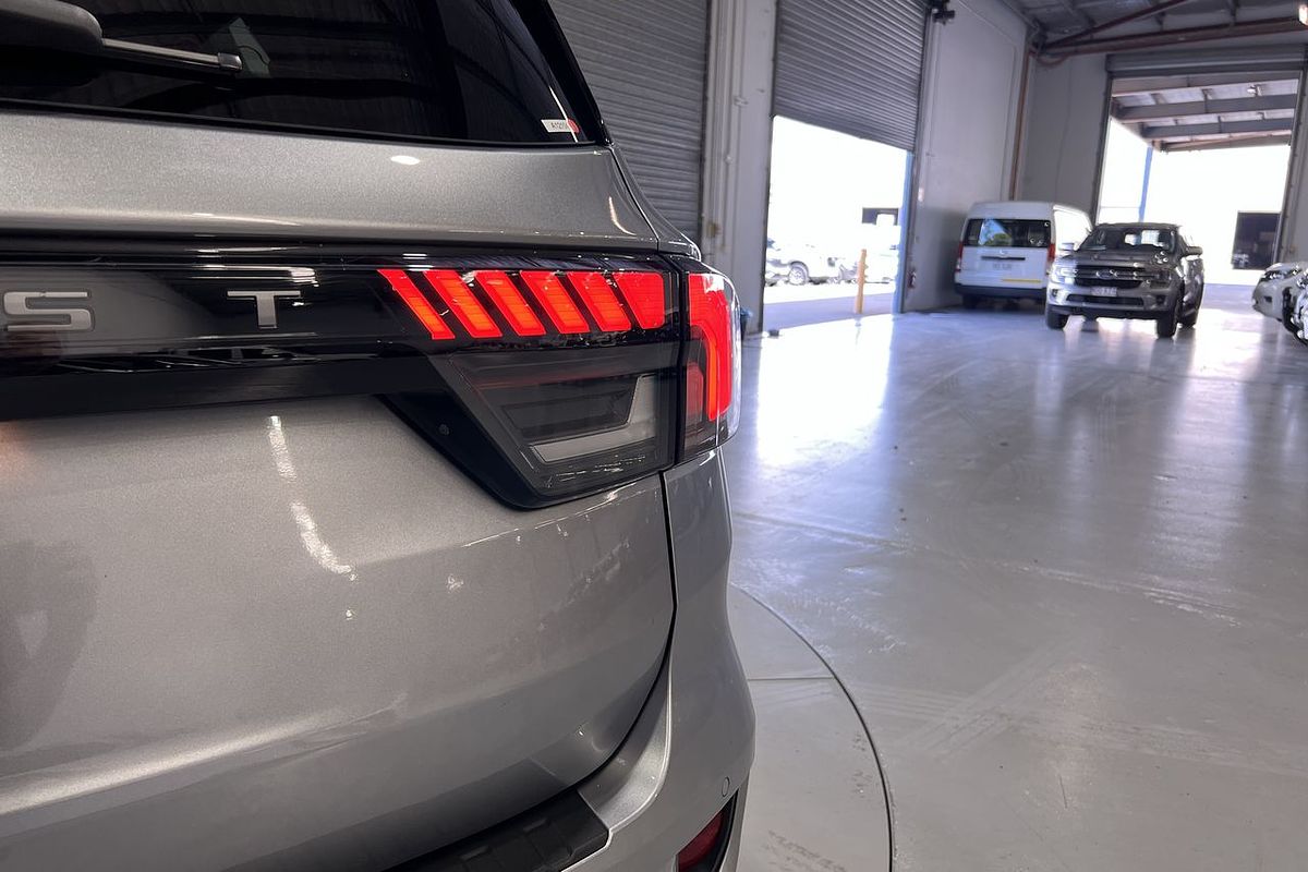 2024 Ford Everest Sport