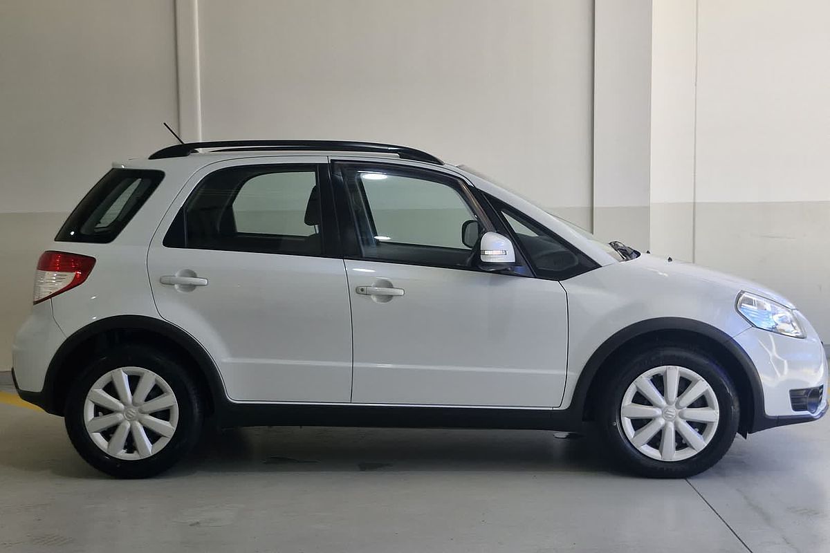 2013 Suzuki SX4 Crossover Navigator GYA