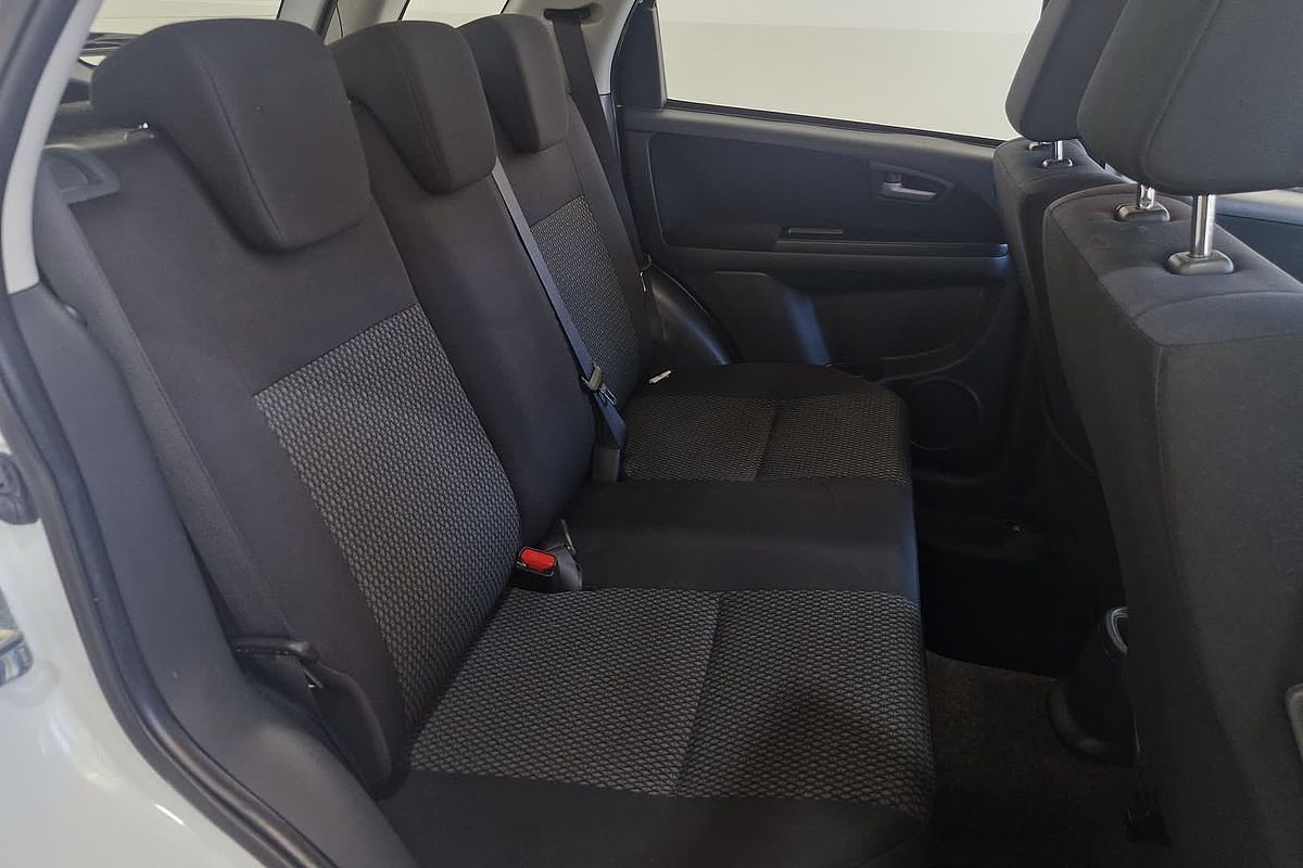 2013 Suzuki SX4 Crossover Navigator GYA
