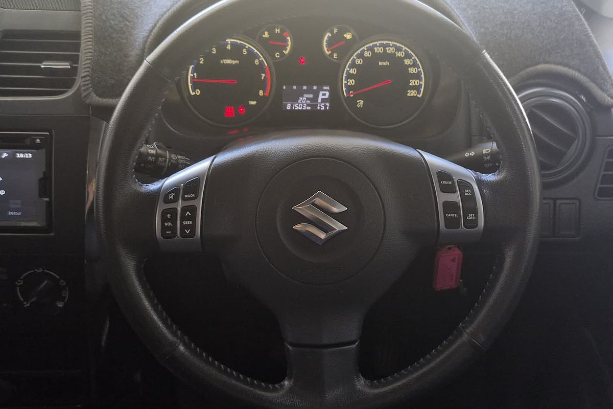 2013 Suzuki SX4 Crossover Navigator GYA