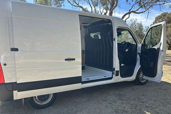 2025 Renault Master Pro 110kW X62 Phase 2