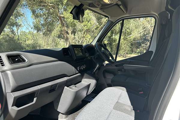 2025 Renault Master Pro 110kW X62 Phase 2