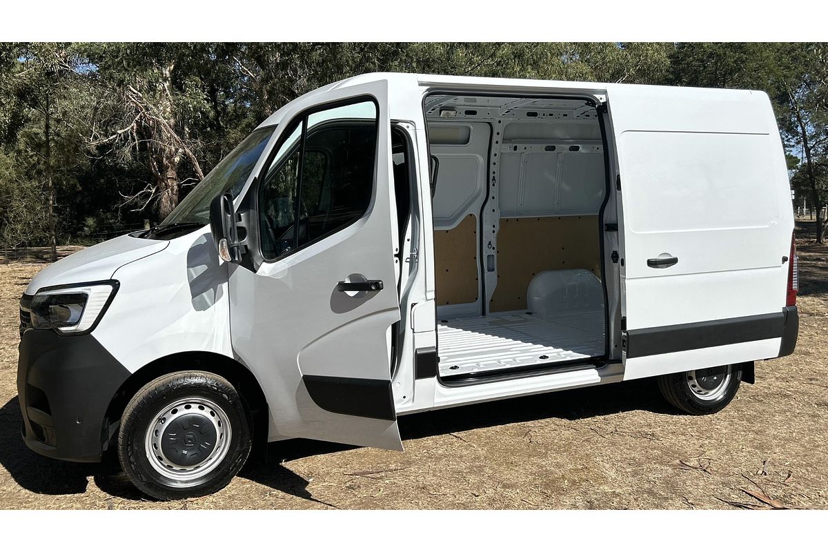 2025 Renault Master Pro 110kW X62 Phase 2